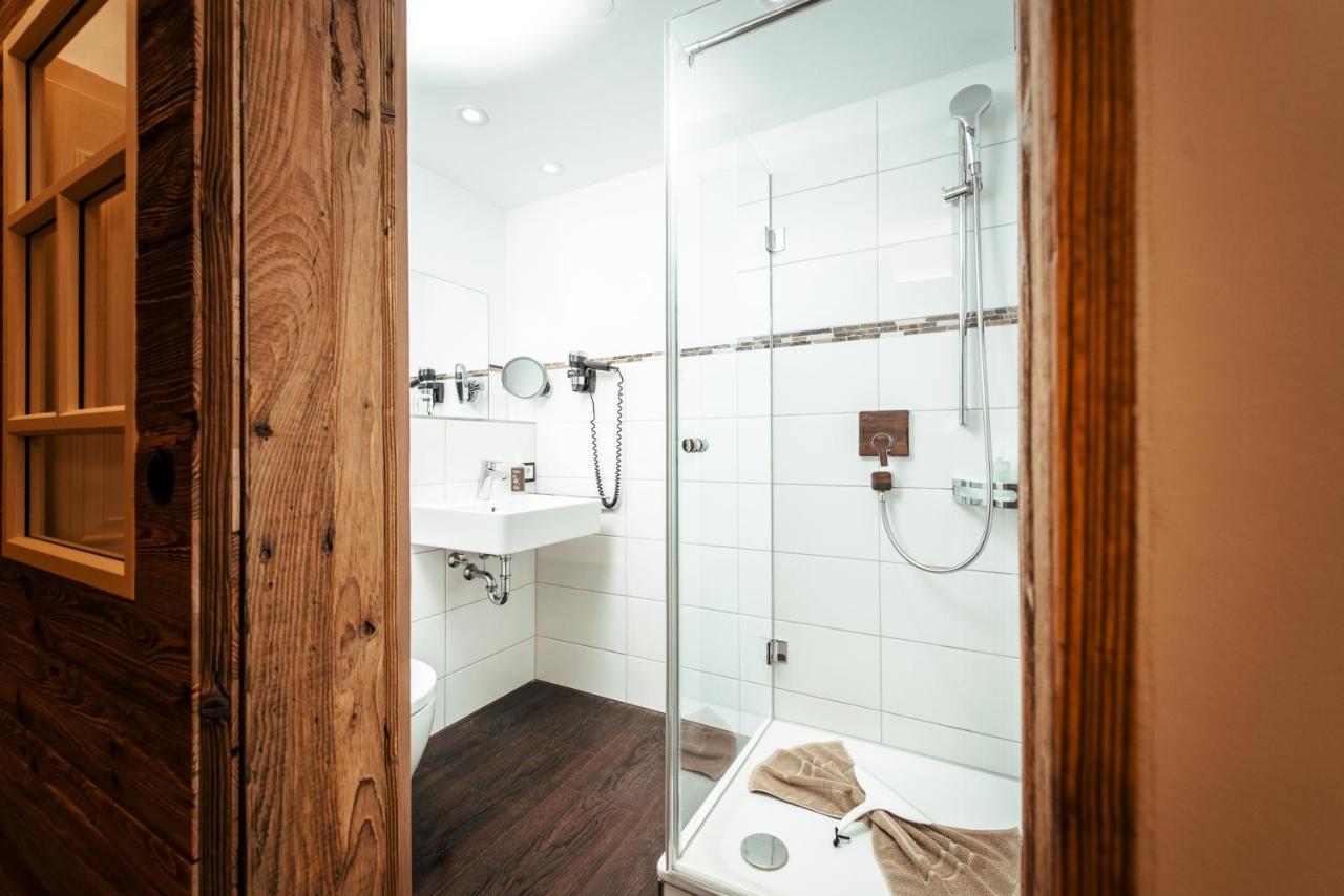 Gaestehaus Mathies Mittelberg Bagian luar foto